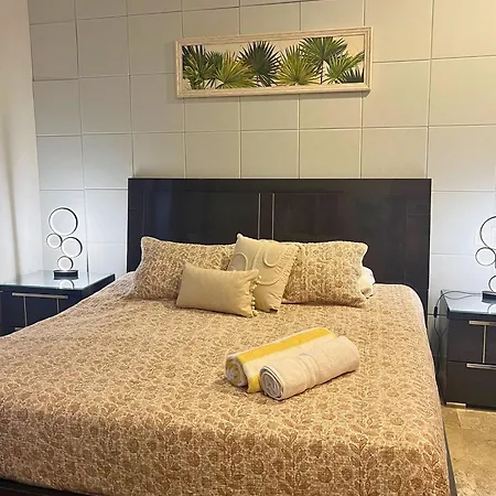 Duplex Con Piscina Privada En Centro Historico Cartagena